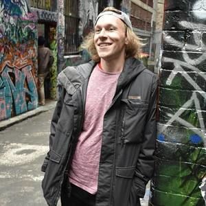 Meet your Posher, Evan